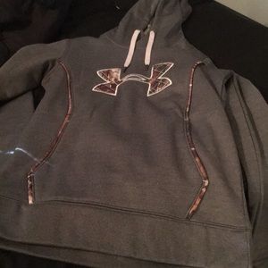 Under armor real tree hoodie grey/ camo